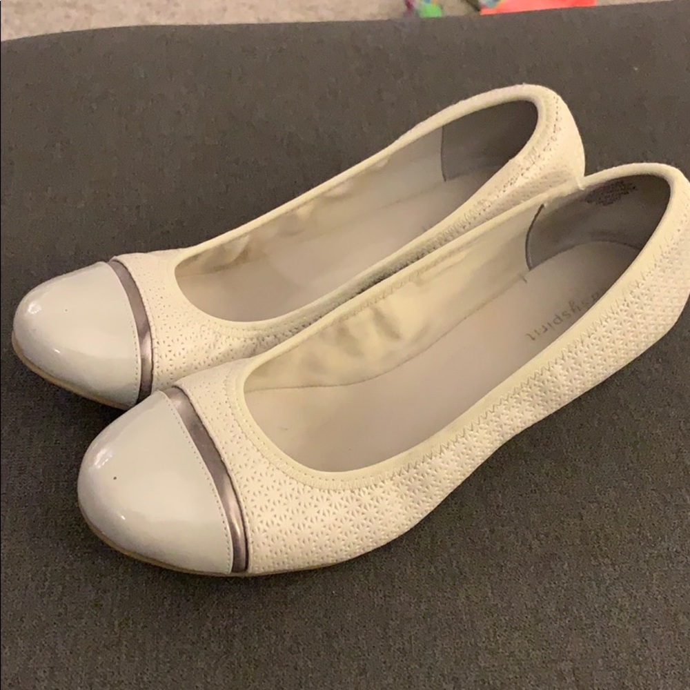 Small wedge dress shoes